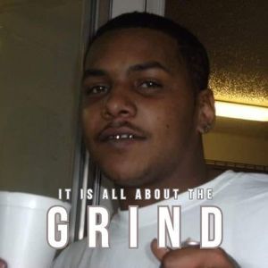 Meet your Posher, Van attris